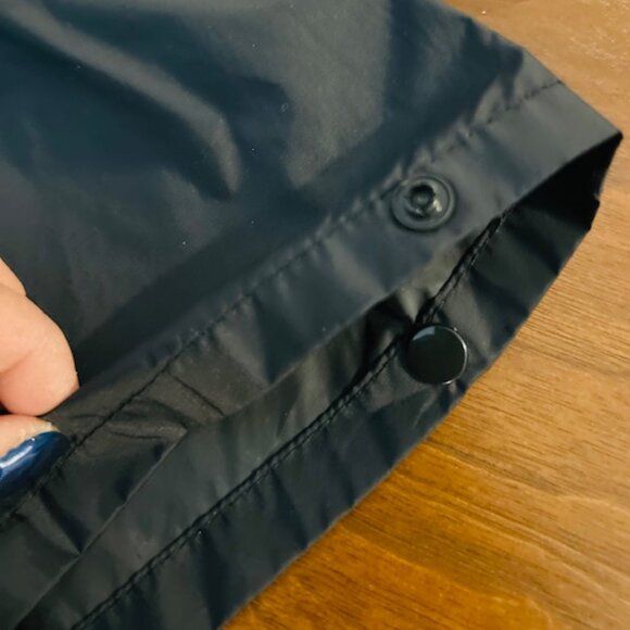 CLEARANCE!  Mountain Warehouse: Pakka Kids Waterproof Overpants,(Black)Age 11-12 - Picture 4 of 8